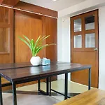 Oyo 736 Green Poshtel